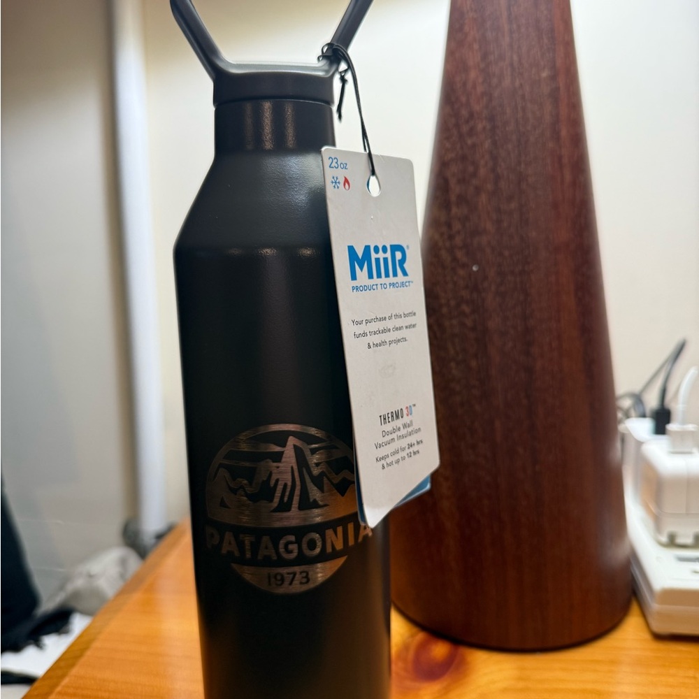 Patagonia Black Insulated Water Bottle